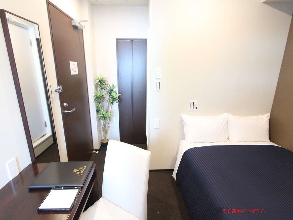 HOTEL LiVEMAX Umeda Doyama Osaka Bagian luar foto