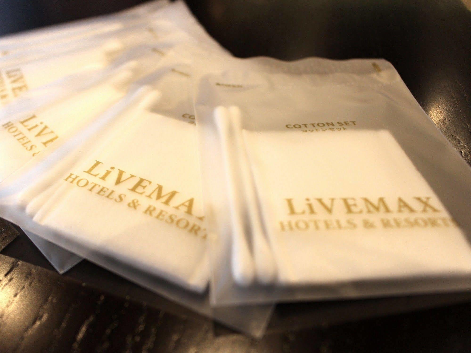 HOTEL LiVEMAX Umeda Doyama Osaka Bagian luar foto